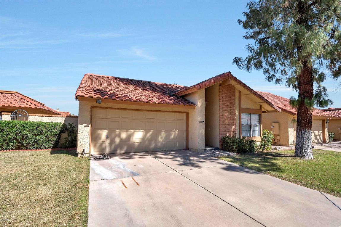 5206 E Coronado Cir, Phoenix, AZ 85044 photo 1