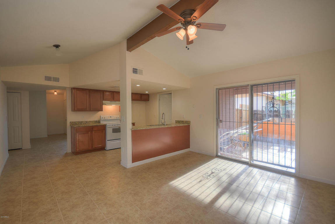 4736 E Apollo Rd, Phoenix, AZ 85042 photo 8