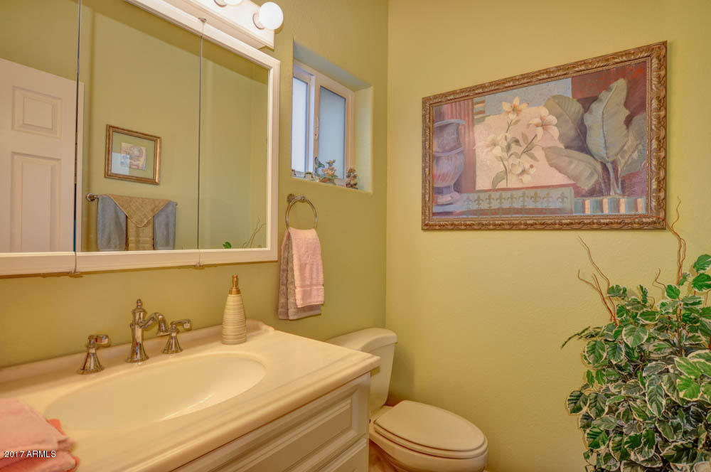 2226 Rodeo Rd, Overgaard, AZ 85933 photo 7