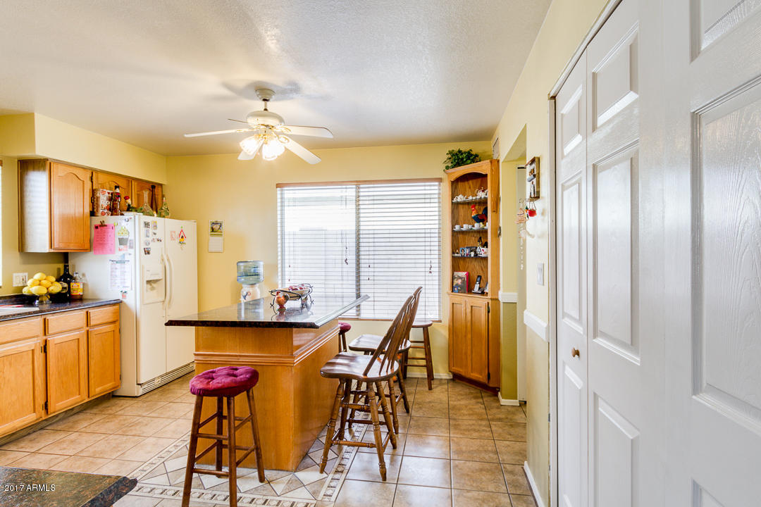 441 S Maple -- #16, Mesa, AZ 85206 photo 12