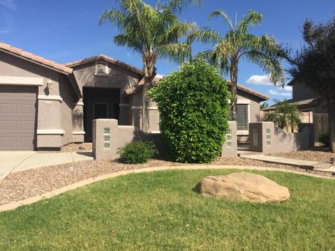 2047 S Reseda Ct, Gilbert, AZ 85295 photo 4