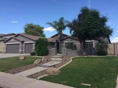 2047 S Reseda Ct, Gilbert, AZ 85295 photo 1