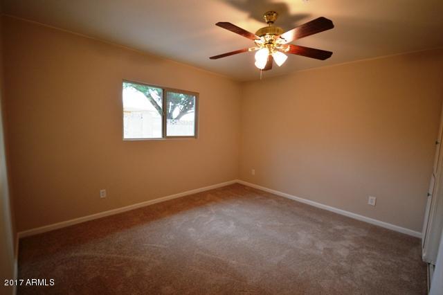 6913 W Wolf St, Phoenix, AZ 85033 photo 11