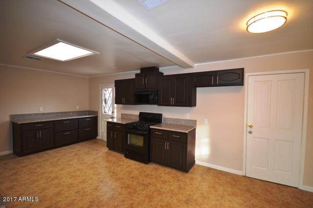 6913 W Wolf St, Phoenix, AZ 85033 photo 7