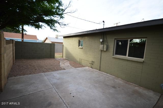 6913 W Wolf St, Phoenix, AZ 85033 photo 18