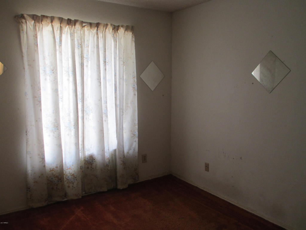 4731 E Pollack Ln, Phoenix, AZ 85042 photo 12