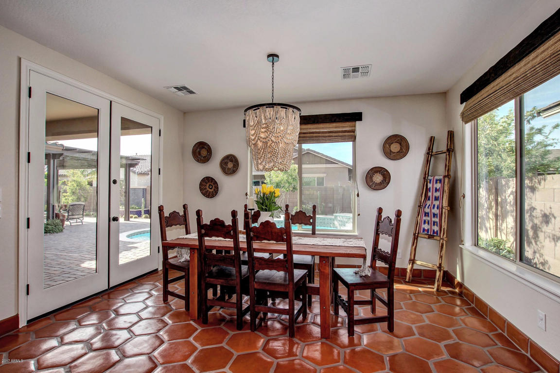 2455 E Tiffany Way, Gilbert, AZ 85298 photo 17