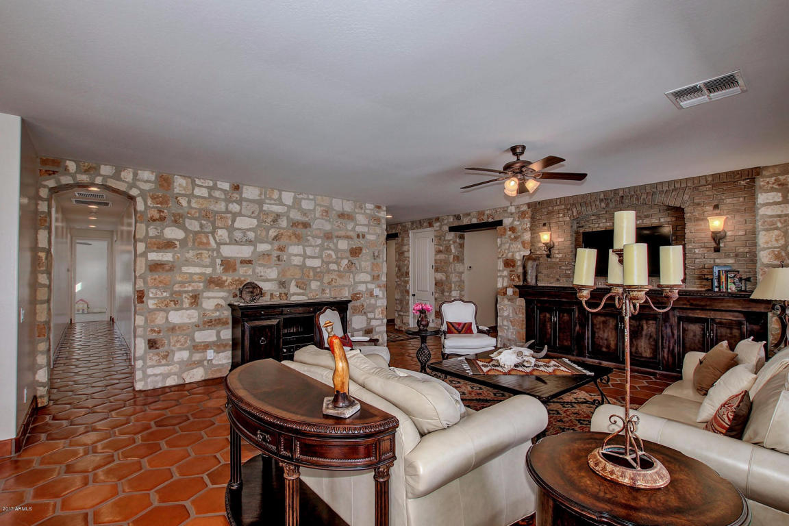 2455 E Tiffany Way, Gilbert, AZ 85298 photo 7