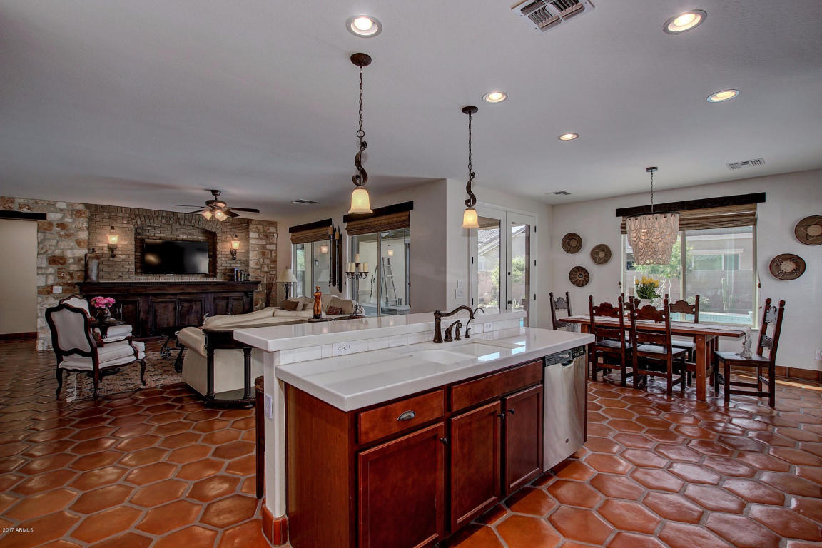 2455 E Tiffany Way, Gilbert, AZ 85298 photo 12
