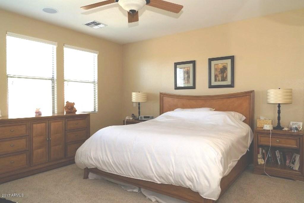 1836 E Parkside Ln, Phoenix, AZ 85024 photo 3