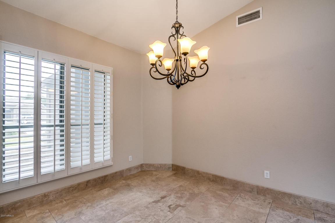 3876 E Washington Ct, Gilbert, AZ 85234 photo 5