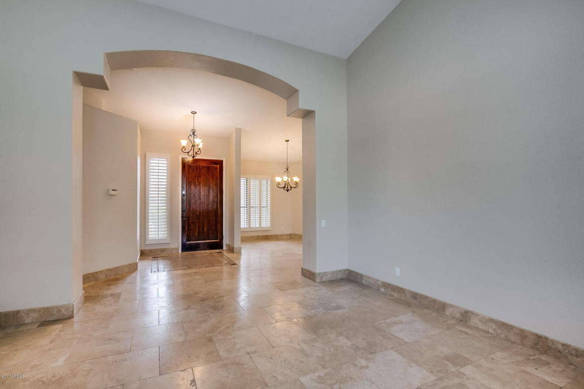 3876 E Washington Ct, Gilbert, AZ 85234 photo 9