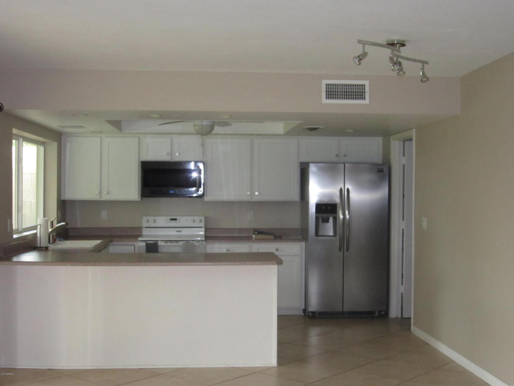 4341 E Pearce Rd, Phoenix, AZ 85044 photo 6
