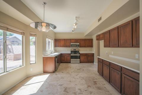 4233 E Rowel Rd, Phoenix, AZ 85050 photo 2