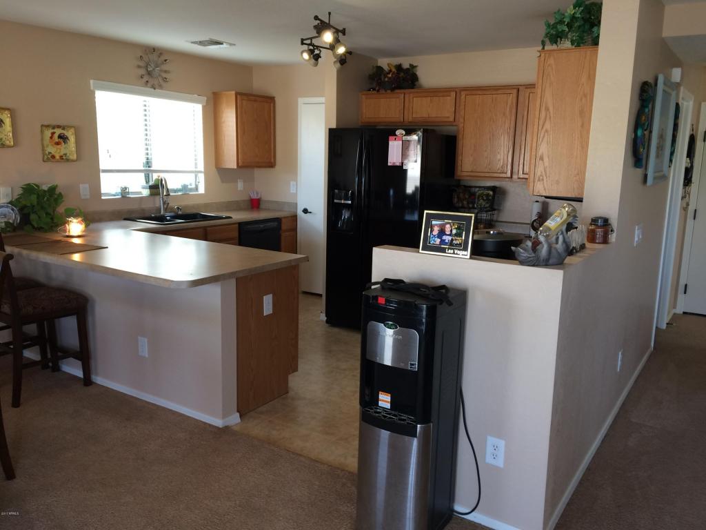 23768 N Greer Loop, Florence, AZ 85132 photo 4