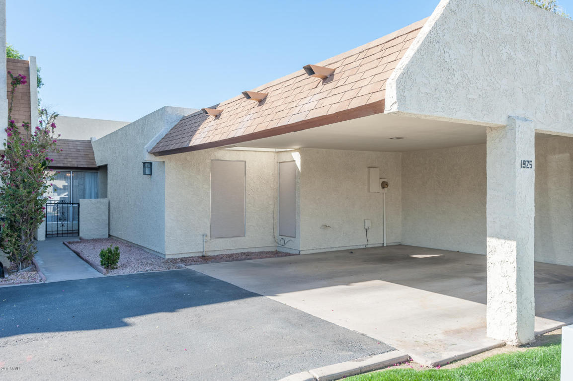 1925 E Duke Dr, Tempe, AZ 85283 photo 2