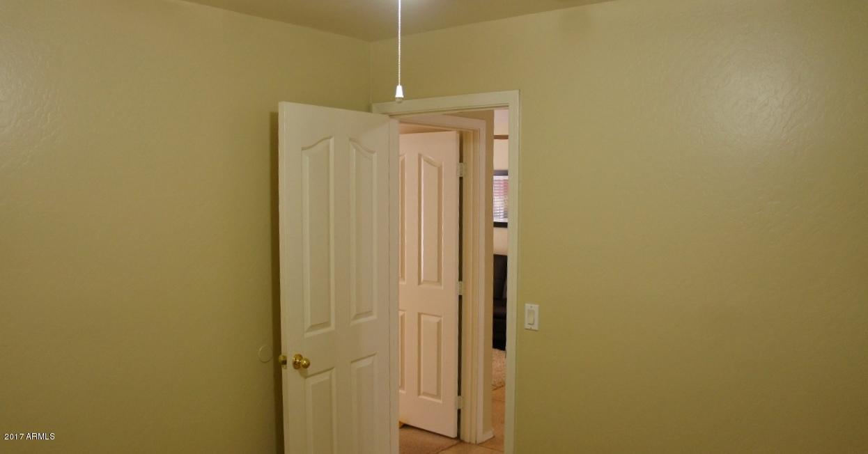 1122 E Irma Ln, Phoenix, AZ 85024 photo 9