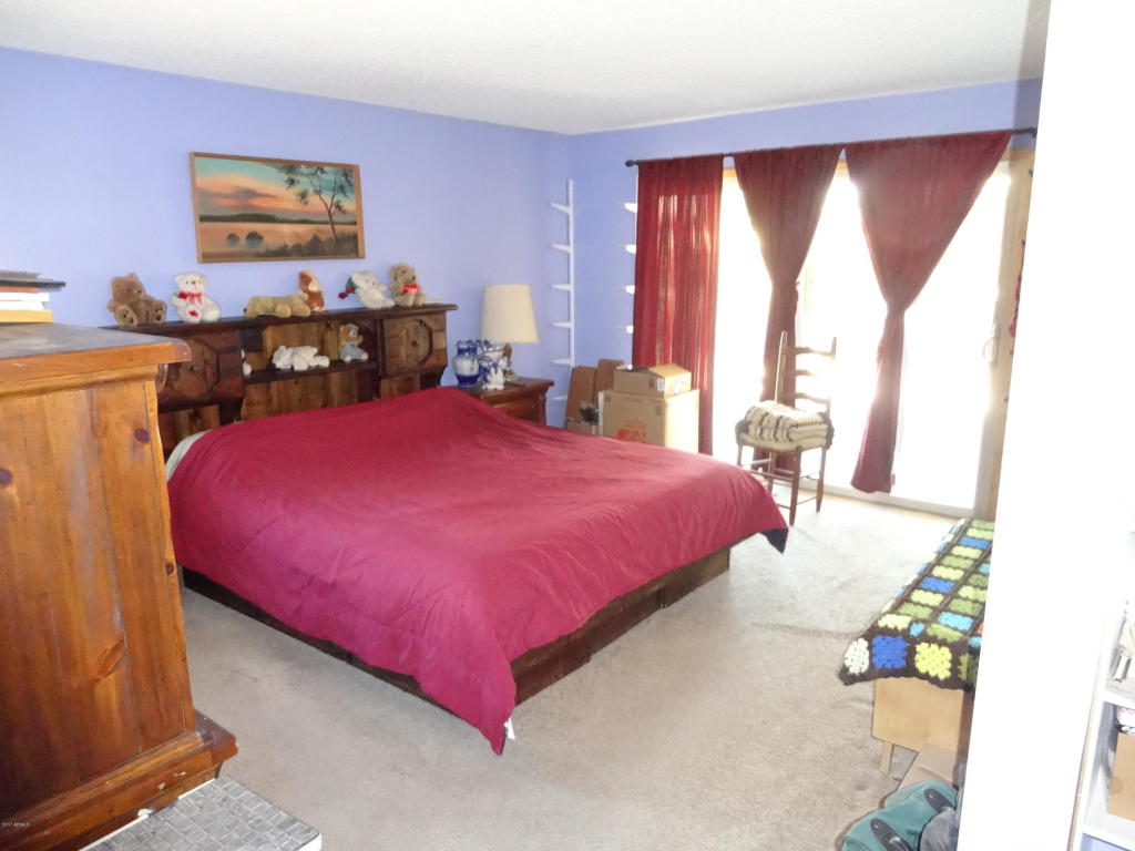 4765 N 65th Dr, Phoenix, AZ 85033 photo 9