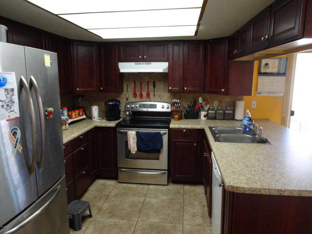 4765 N 65th Dr, Phoenix, AZ 85033 photo 7