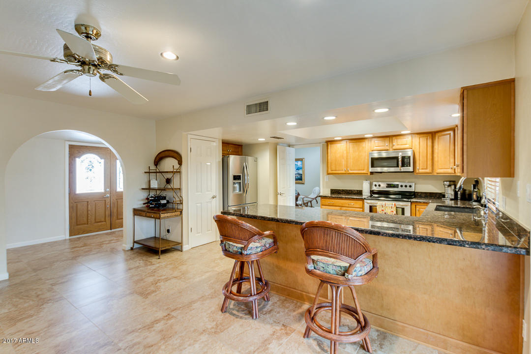 8211 N 2nd Ave, Phoenix, AZ 85021 photo 4