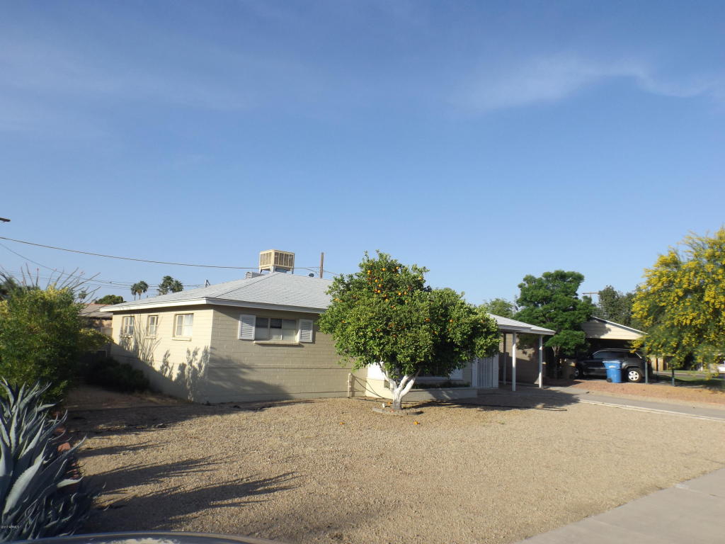 810 E Rovey Ave, Phoenix, AZ 85014 photo 2