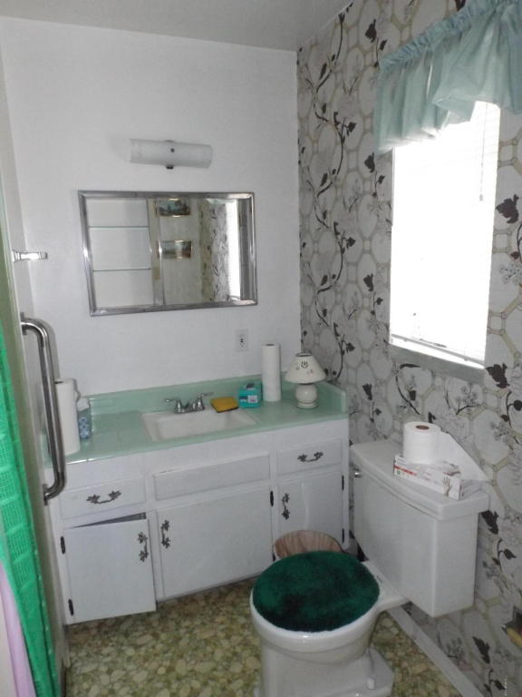810 E Rovey Ave, Phoenix, AZ 85014 photo 6