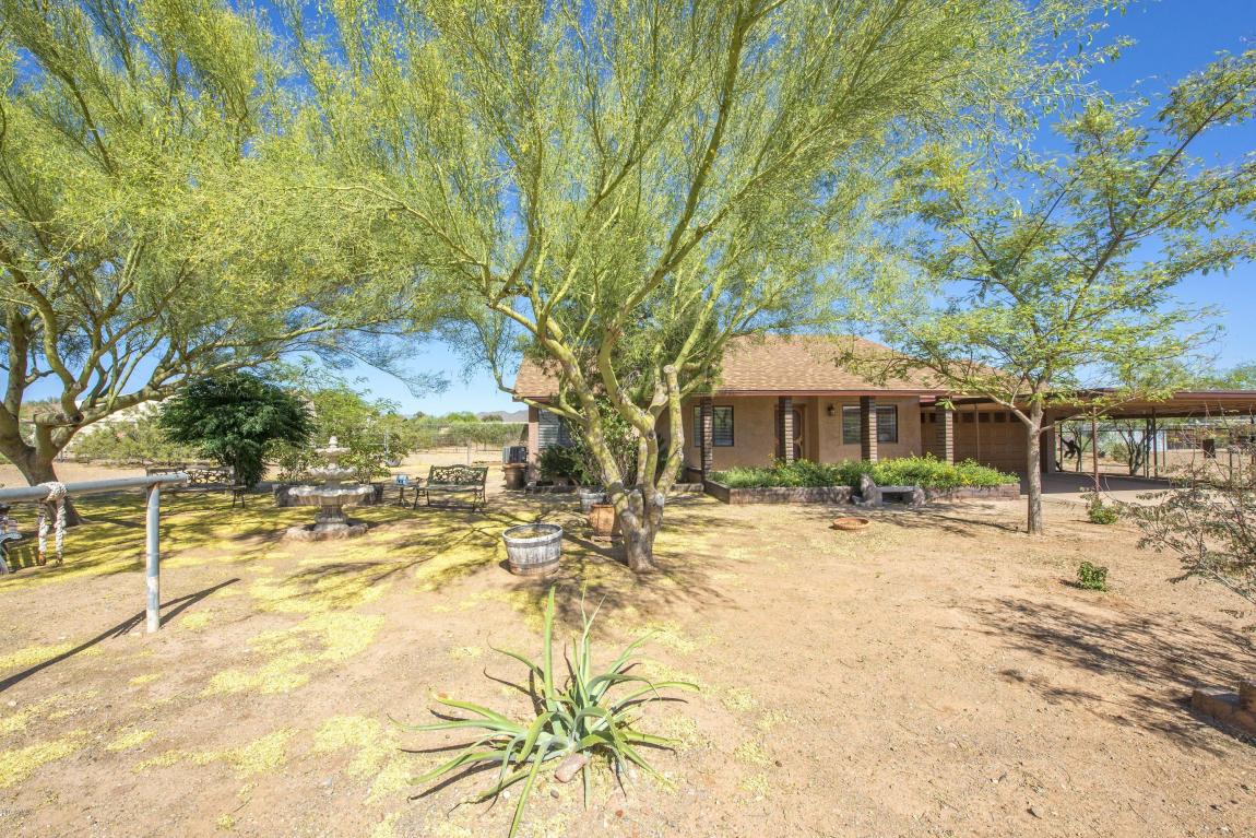 1425 E Cloud Rd, Phoenix, AZ 85086 photo 2