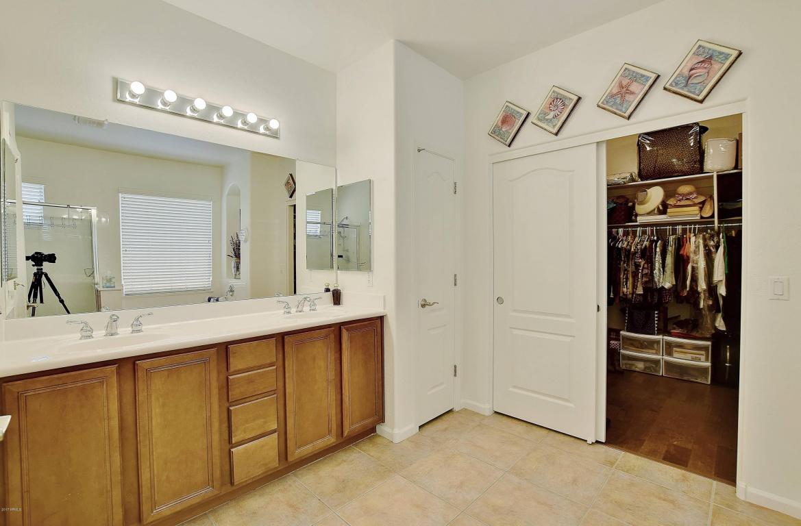 3387 E Kesler Ln, Gilbert, AZ 85295 photo 13