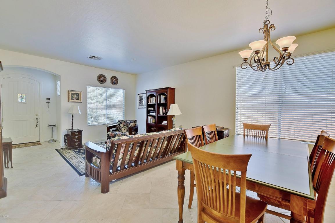 3387 E Kesler Ln, Gilbert, AZ 85295 photo 11