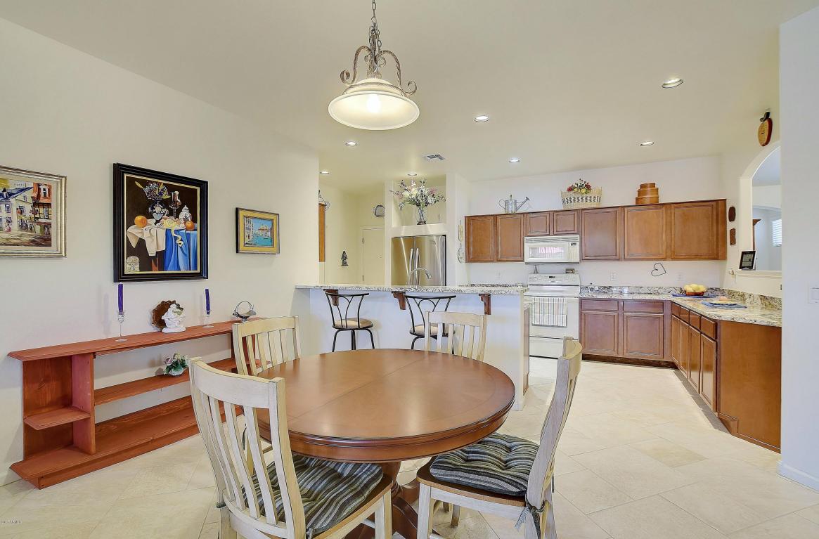 3387 E Kesler Ln, Gilbert, AZ 85295 photo 4