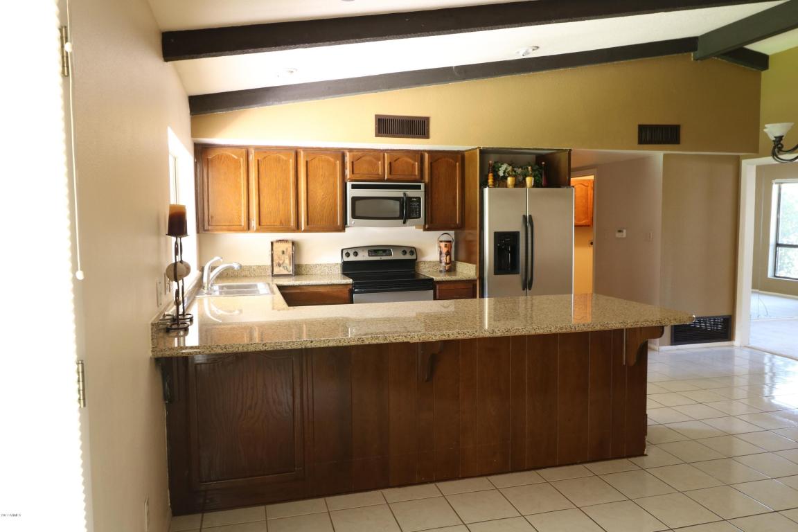 115 E Paradise Ln, Phoenix, AZ 85022 photo 9