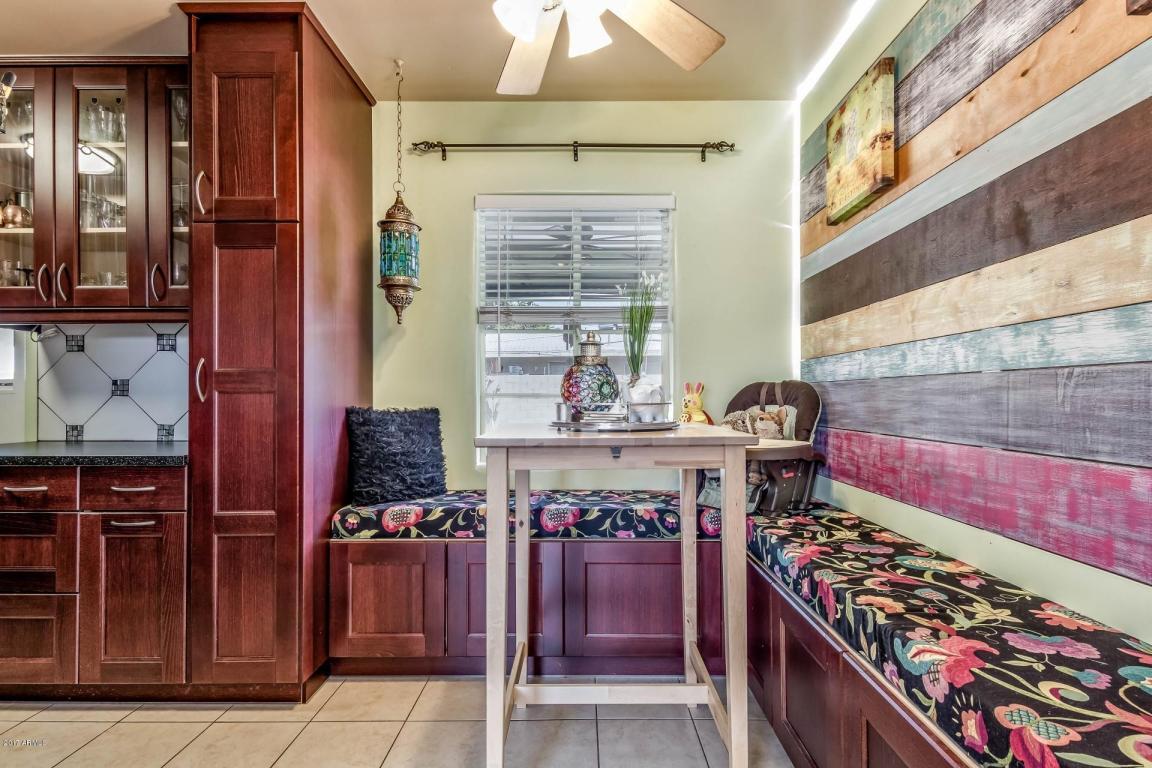 902 E Montebello Ave, Phoenix, AZ 85014 photo 4