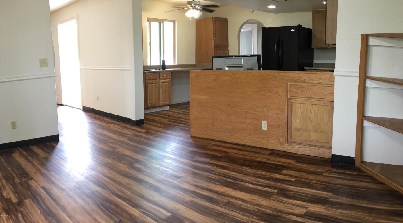 689 E Hondo Ave, Apache Junction, AZ 85119 photo 14