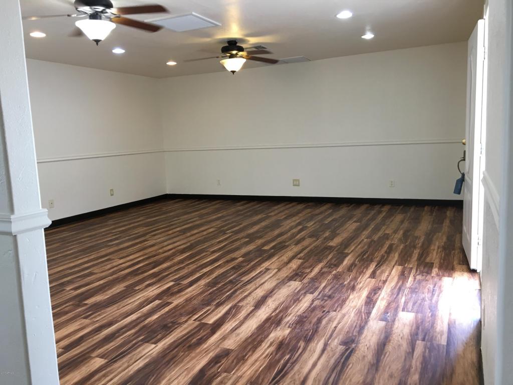 689 E Hondo Ave, Apache Junction, AZ 85119 photo 18