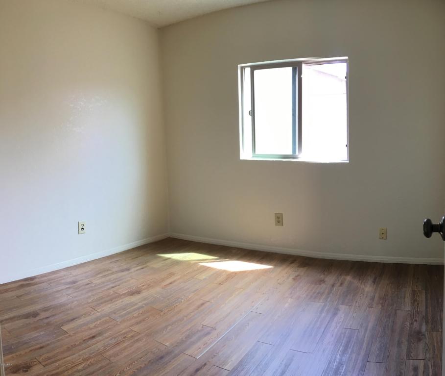 689 E Hondo Ave, Apache Junction, AZ 85119 photo 10