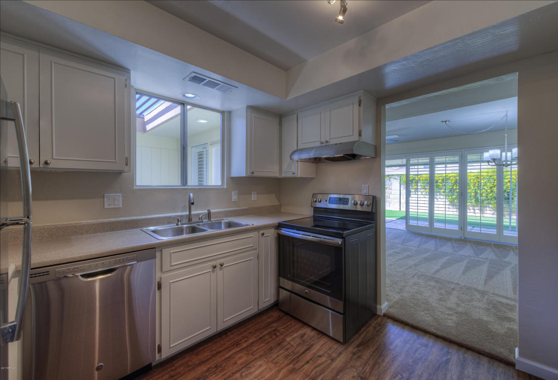 5530 N 10th St, Phoenix, AZ 85014 photo 8