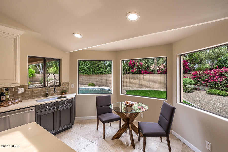 4040 E Solano Dr, Phoenix, AZ 85018 photo 6