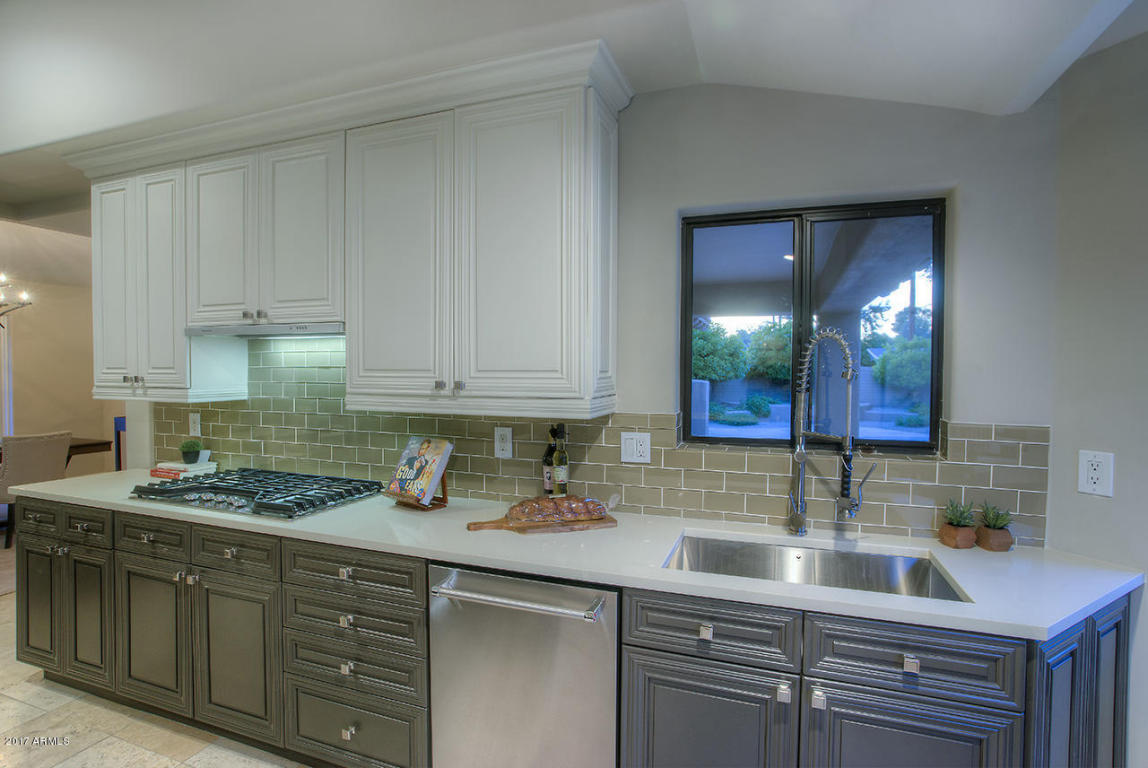 4040 E Solano Dr, Phoenix, AZ 85018 photo 13