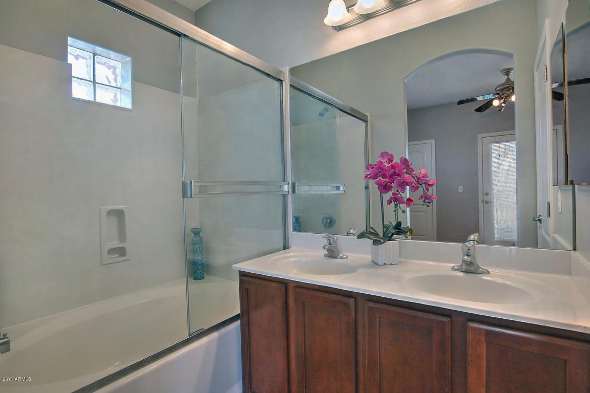 3458 E Avalon Dr, Phoenix, AZ 85018 photo 14