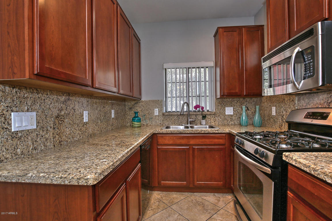 3458 E Avalon Dr, Phoenix, AZ 85018 photo 9