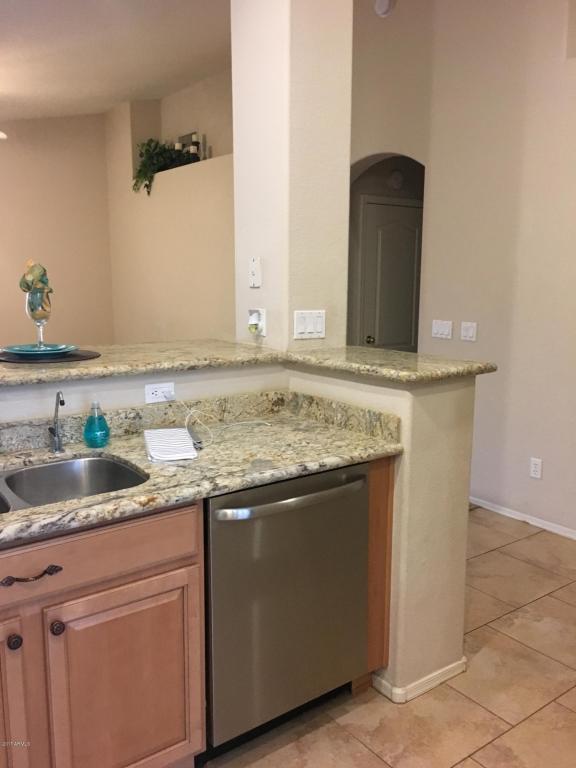 1671 E Amber Ln, Gilbert, AZ 85296 photo 7