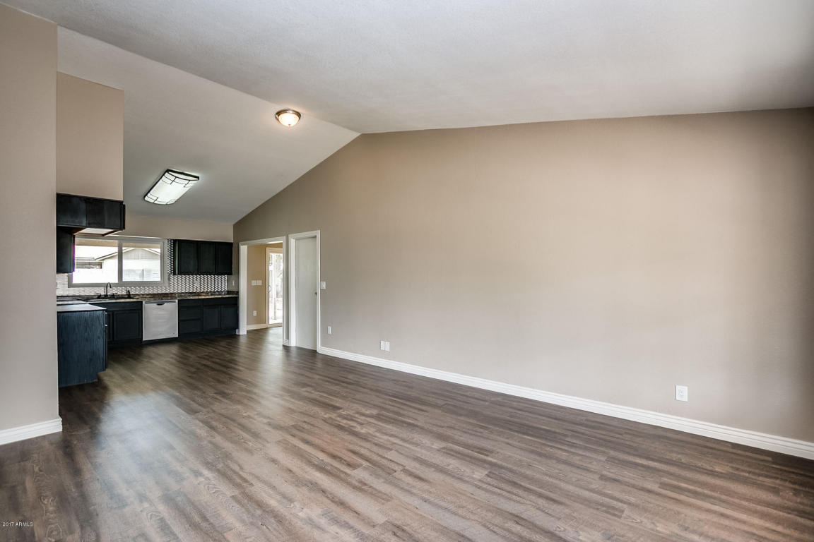 314 E Moore Ave, Gilbert, AZ 85234 photo 2