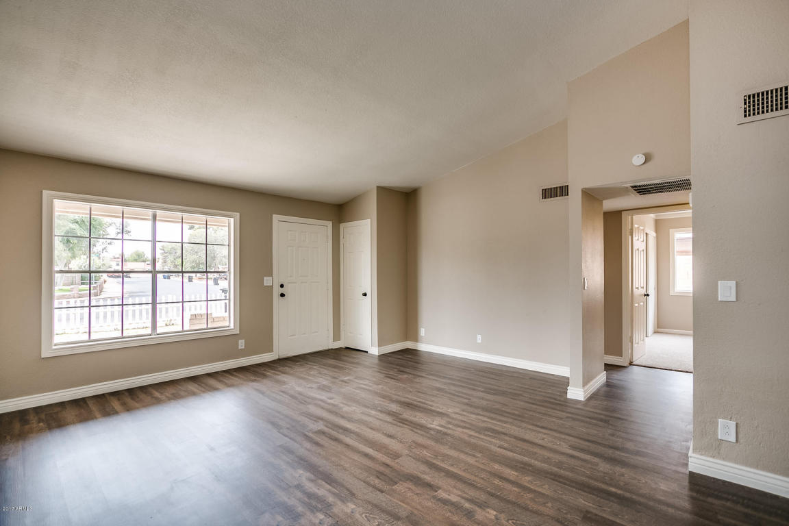 314 E Moore Ave, Gilbert, AZ 85234 photo 3