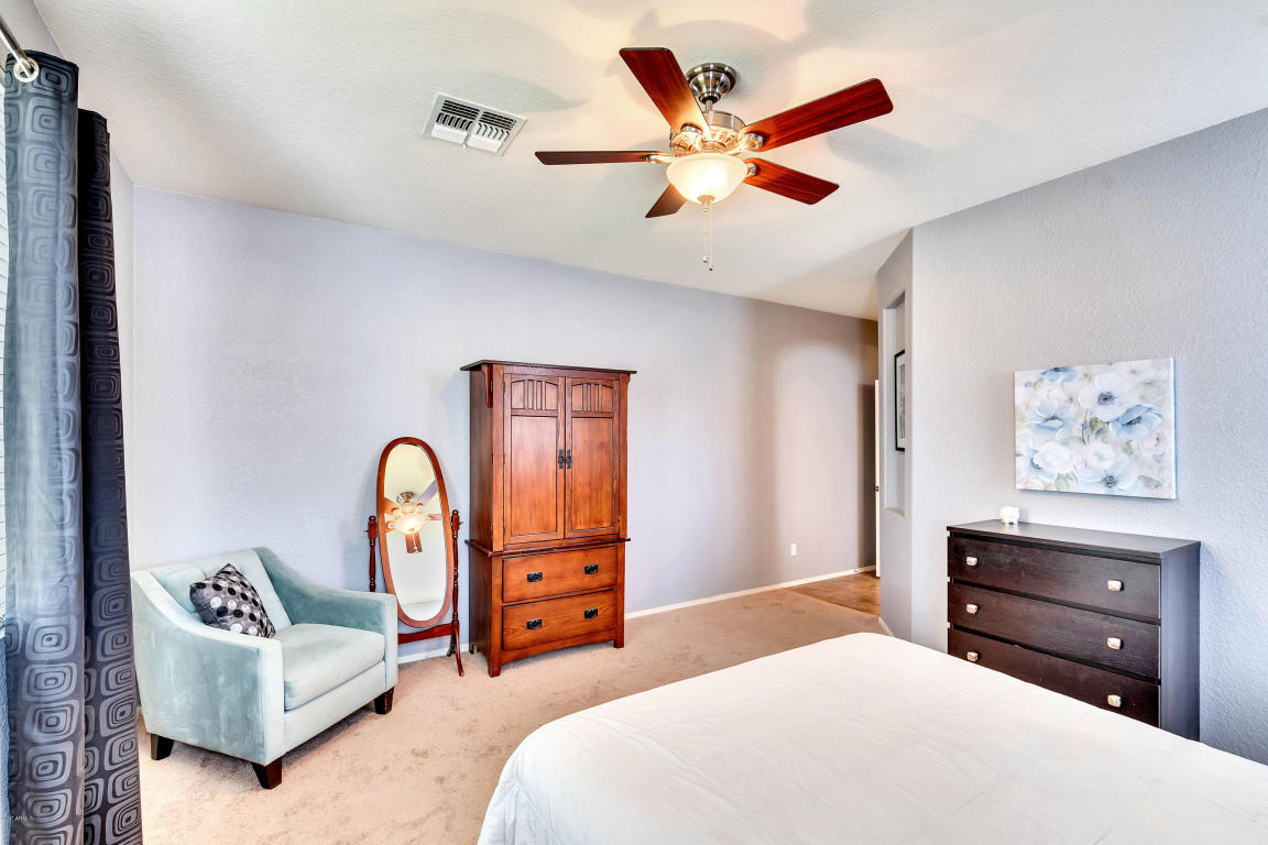 3640 E Sebastian Ln, Gilbert, AZ 85297 photo 9