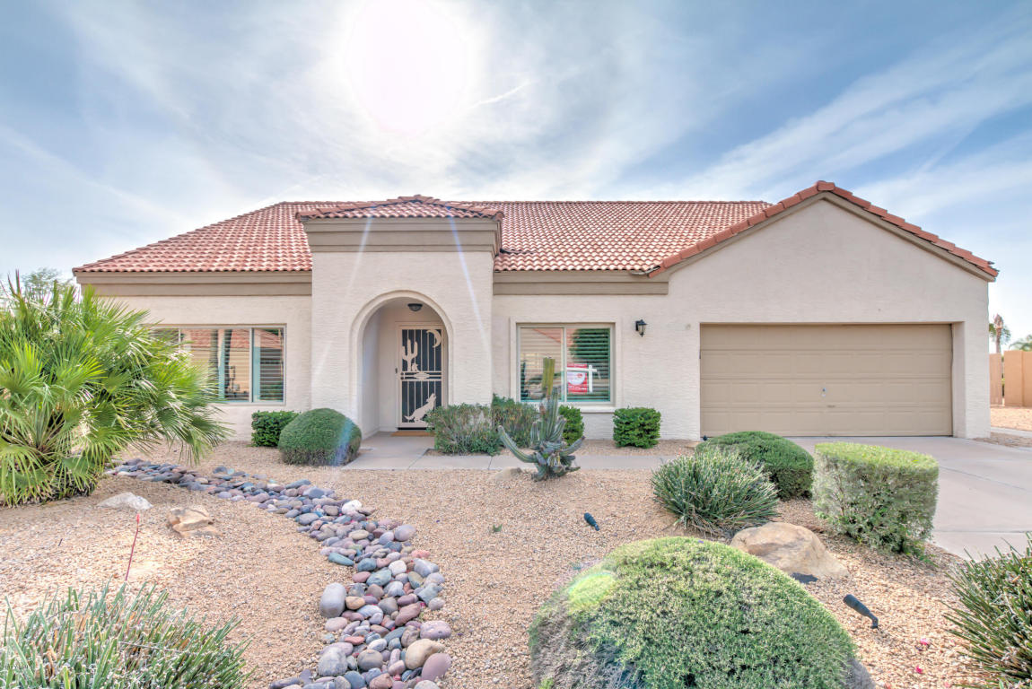3935 E Wildwood Dr, Phoenix, AZ 85048 photo 1