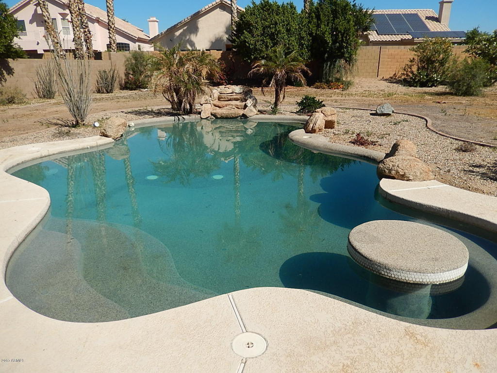 4760 E South Fork Dr, Phoenix, AZ 85044 photo 2