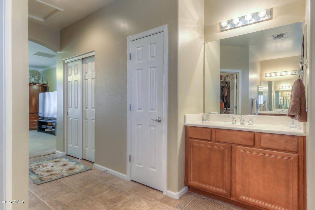 3266 E Fairview St, Gilbert, AZ 85295 photo 38