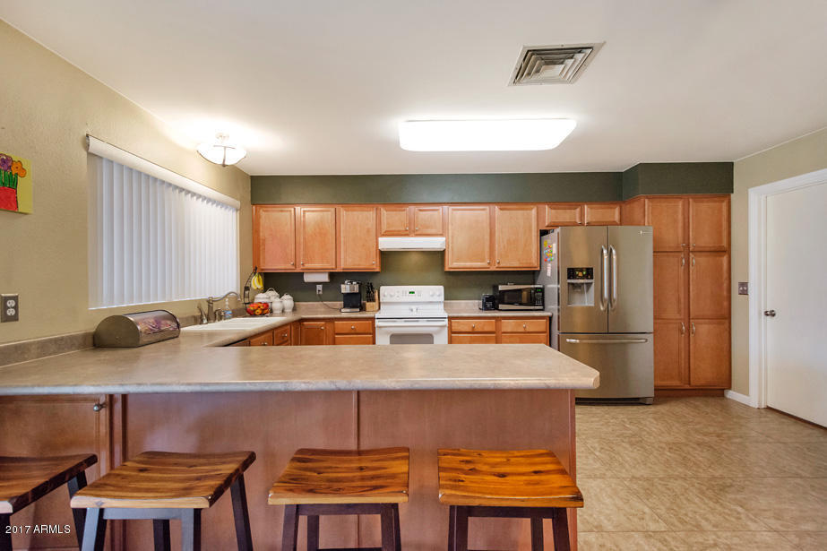 2429 E Hilton Ave, Mesa, AZ 85204 photo 4