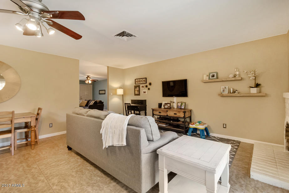 2429 E Hilton Ave, Mesa, AZ 85204 photo 3