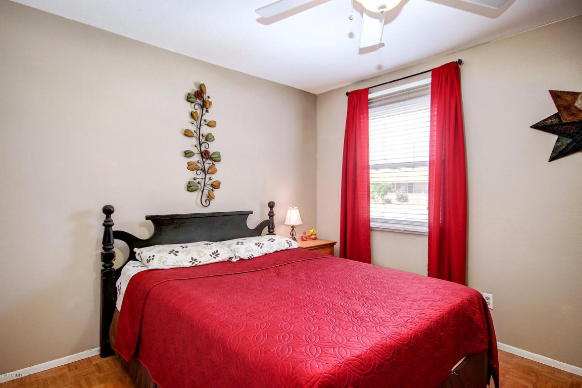 2035 W Eugie Ave, Phoenix, AZ 85029 photo 13